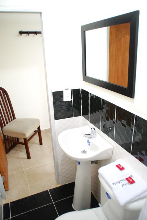 La Presidenta Hostel Medellin Phòng bức ảnh